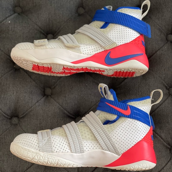 Nike Lebrons - Picture 1 of 7